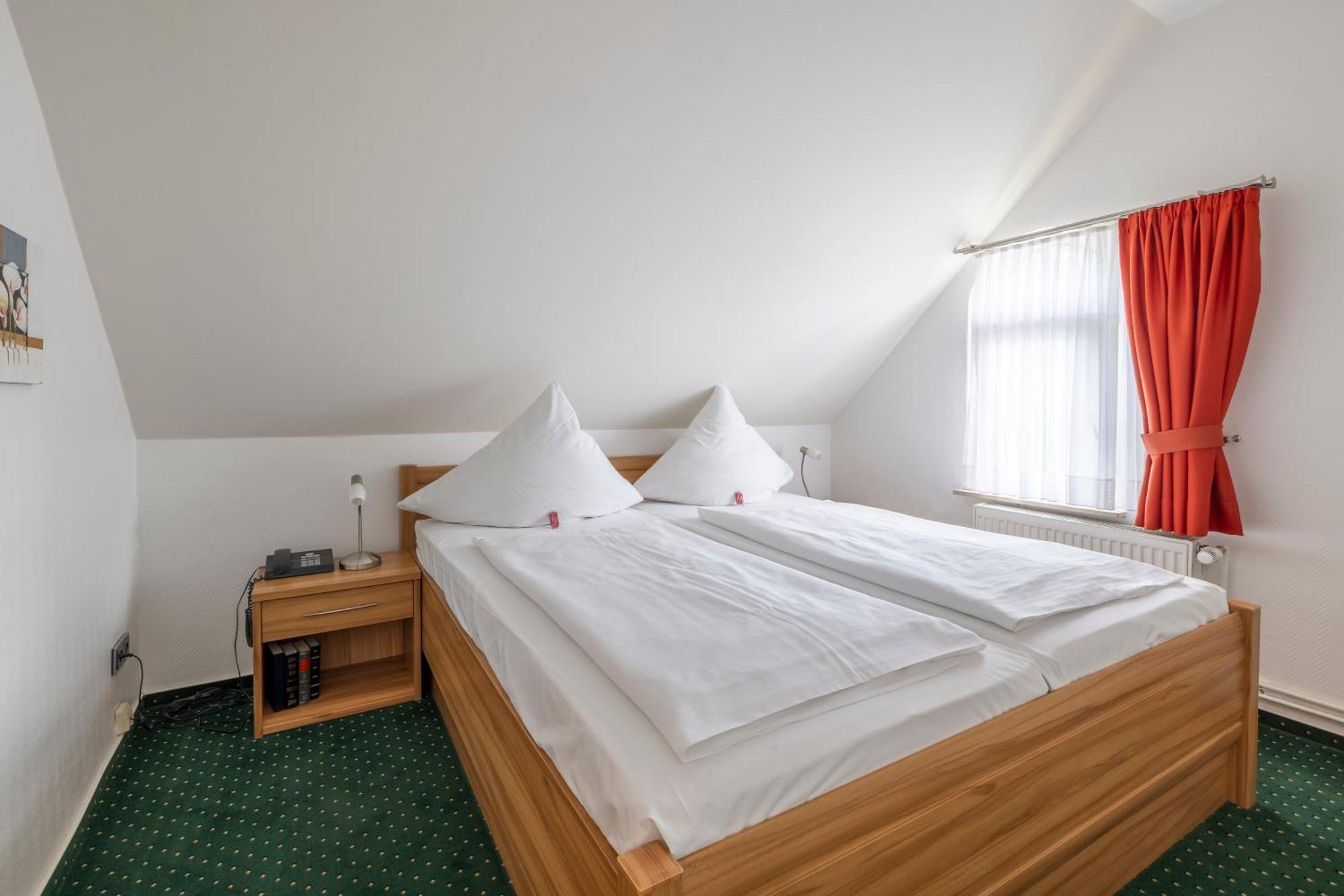 Schaper Hotel